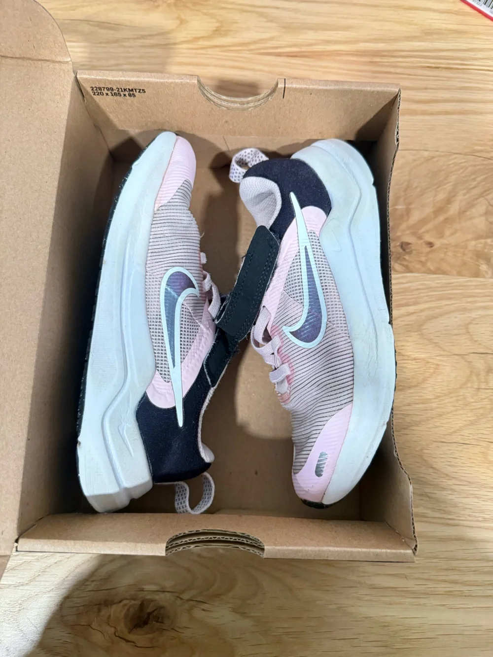 Nike light pink